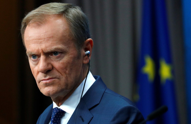 Туск возьмется за вопрос увеличения поставок оружия для Украины во время визитов в Берлин и Париж