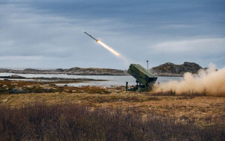 Норвегія планує замовити додаткові пускові установки NASAMS, щоб передати їх Україні