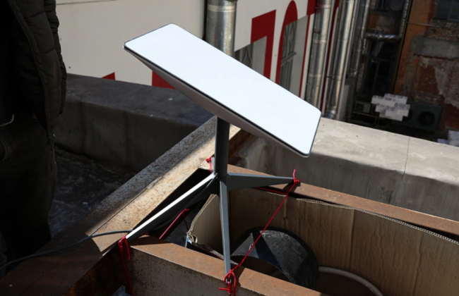 Starlink поставляют в рф через третьи страны, оккупанты используют их на линии фронта, — ГУР