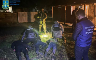 У гідрокостюмі хотів відправити ухилянта до Угорщини: на Закарпатті викрили переправника