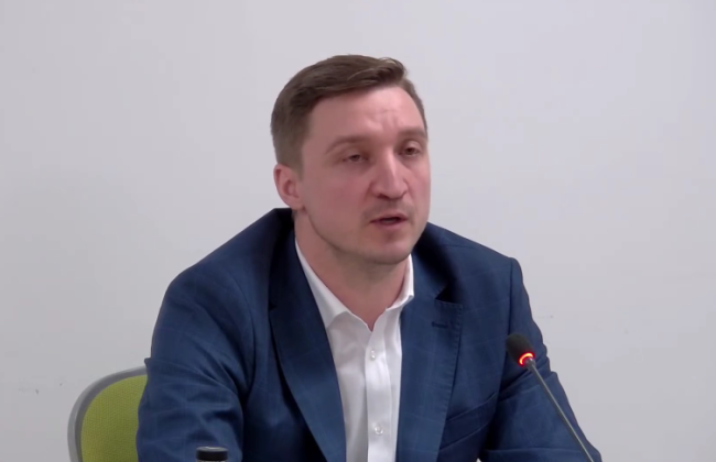 Кандидат на председателя НАПК Дмитрий Калмыков объяснил, имеет ли недвижимость на временно оккупированной территории, и за что его брата привлекли к ответственности