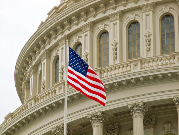Сенат США проголосовал за прекращение дебатов по законопроекту о помощи Украине
