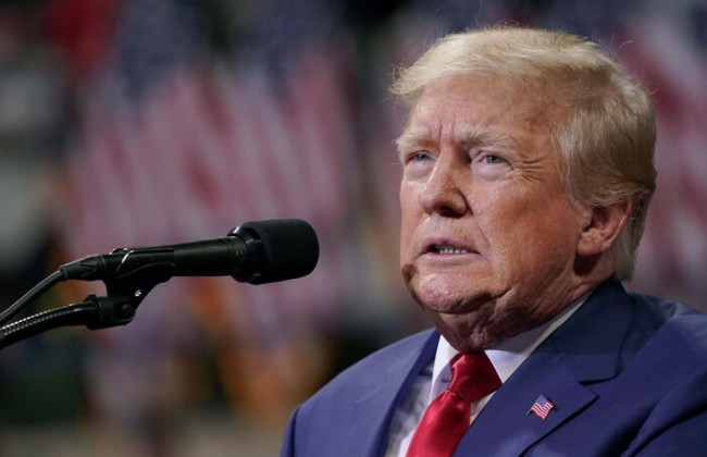 Дональд Трамп попросил Верховный суд отложить рассмотрение его дела о вмешательстве в выборы