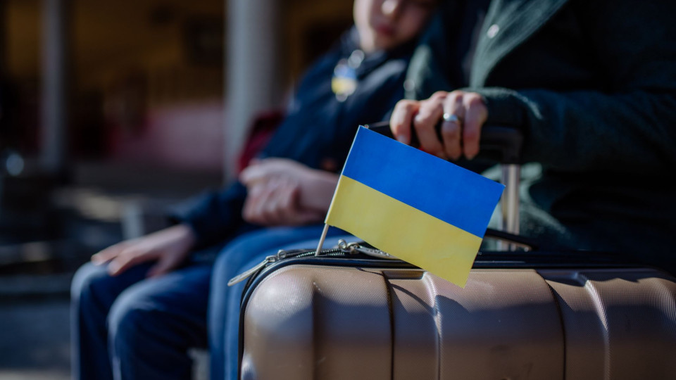 Какие страны-лидеры по количеству украинских беженцев в Европейском Союзе: подробности