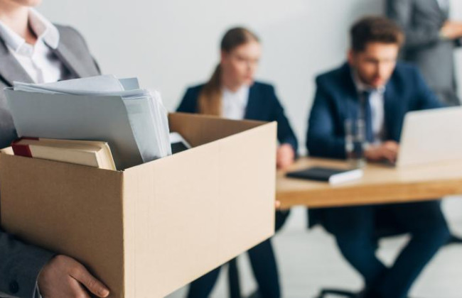 Можно ли уволить работника из-за отказа перевода: разъяснение