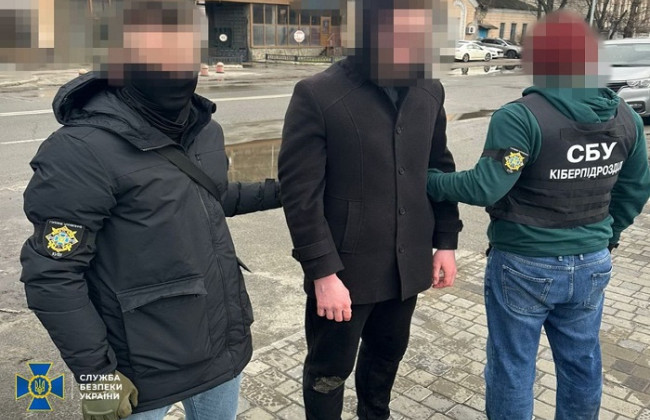 В Киевской области молодой человек арендовал квартиру возле аэродрома, чтобы шпионить за самолетами ВСУ