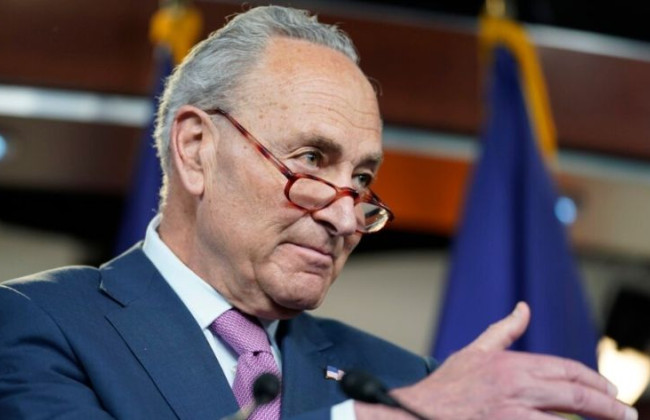 Палата представителей США поддержит пакет с помощью Украине, — лидер демократов в Сенате Чак Шумер