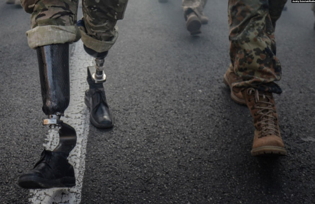 Как получить единовременную денежную помощь военнослужащим в случае установления инвалидности – разъяснение