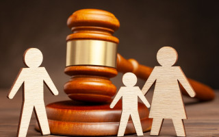 Суд відмовив заявникові у відкритті провадження у справі про встановлення факту, що має юридичне значення: деталі