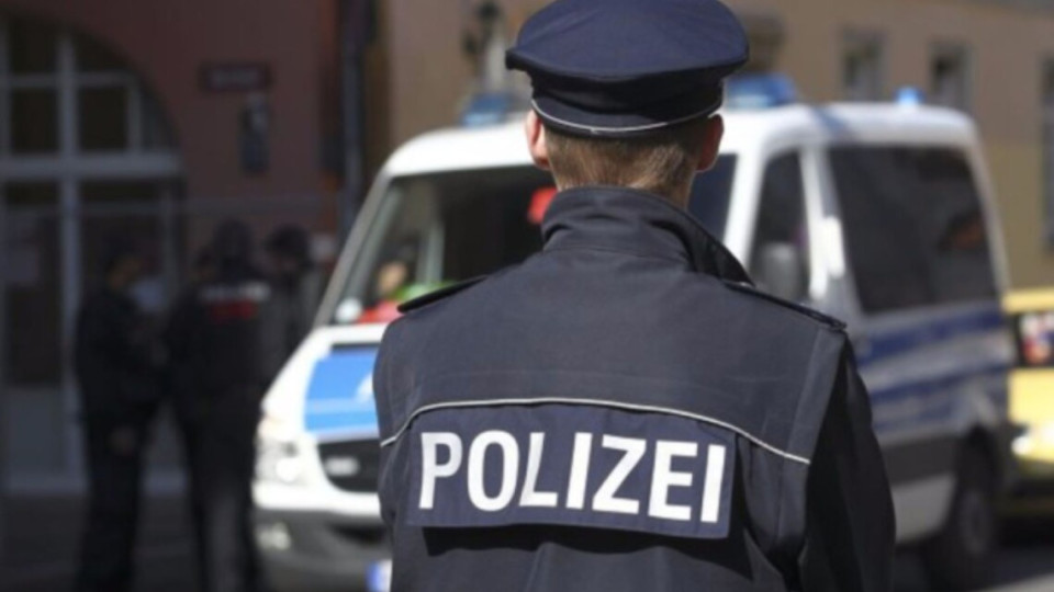 В Германии мужчина избил украинского подростка в ресторане