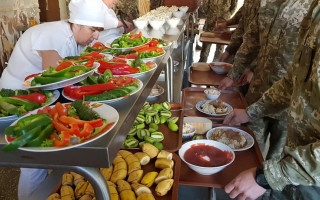 Держоператор тилу змінив вимоги до закупівель продуктів харчування для ЗСУ: що відомо
