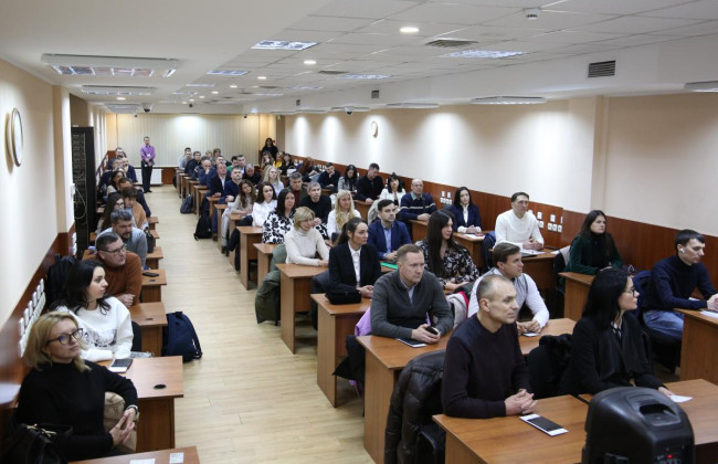 У ВККС сподіваються, що після проведених ними процедур не буде запиту суспільства на нове коло «сита для суддів», - як аргументують потребу у співбесідах з добором