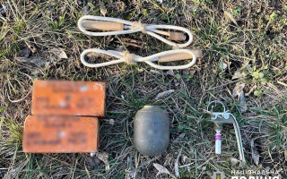 В Одесі двоє чоловіків торгували тротилом і гранатами