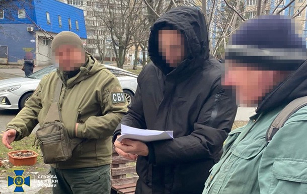 Дружина священика УПЦ МП і столичний блогер: СБУ затримала 5 проросійських агітаторів