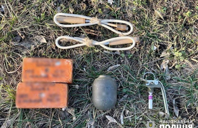 В Одессе двое мужчин торговали тротилом и гранатами