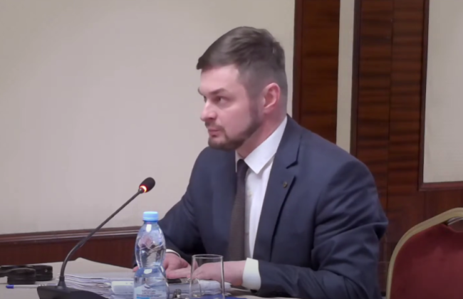 Комиссия по отбору председателя НАПК провела собеседование на добропорядочность с управляющим делами исполнительного аппарата Запорожского областного совета Владимиром Подорожко