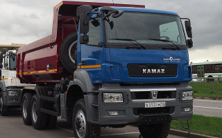 Mercedes-Benz продала свою частку у російському виробнику «Камаз»