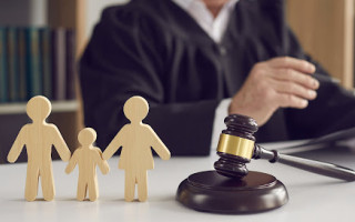 Під час вирішення питання про визначення місця проживання дитини участь органу опіки та піклування є обов’язковою, — суд