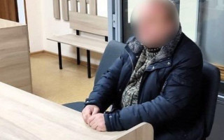 В Черниговской области мужчина обманул мать погибшего военного на 1,5 млн грн