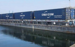 Альтернатива західному кордону: на Дунаї запрацюють баржеві контейнерні каравани