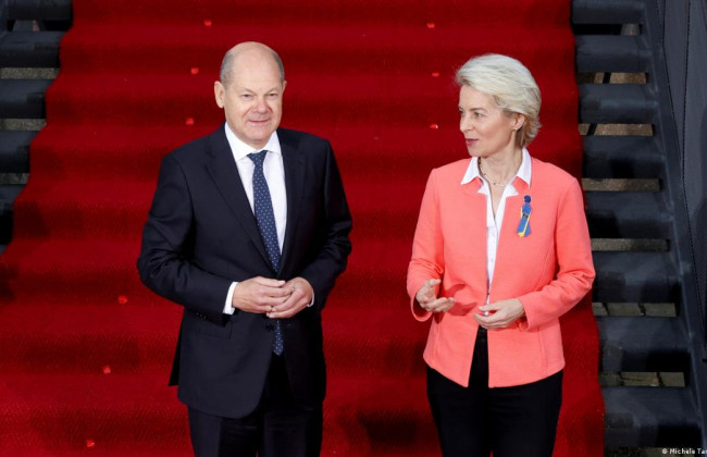 Олаф Шольц заблокировал кандидатуру Урсулы фон дер Ляен на должность генсека НАТО — СМИ