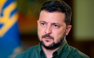 «Надо было сохранить жизнь воинов», — Зеленский назвал правильным решение вывести войска из Авдеевки