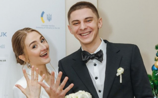 Футболіст збірної України Віталій Миколенко одружився: молодята показали перші фото