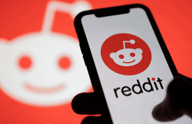 Социальная сеть Reddit станет тренажером для компаний искусственного интеллекта, — СМИ