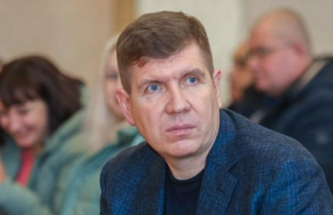 Перед судом предстанет нардеп Анатолий Гунько, разоблаченный на взятке в $85 000 за аренду земли