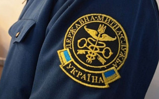 Неправомерно освободил товар от таможенных платежей: в Сумской области будут судить таможенника