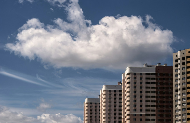 В Украине посчитали, сколько и кем стоит работать, чтобы приобрести собственное жилье в новостройке