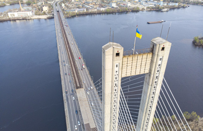 В Киеве готовятся к ремонту Южного моста: он обойдется бюджету более чем в 28 млн гривен