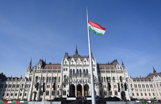 Венгрия оштрафовала оппозицию Орбана на около $1,4 млн