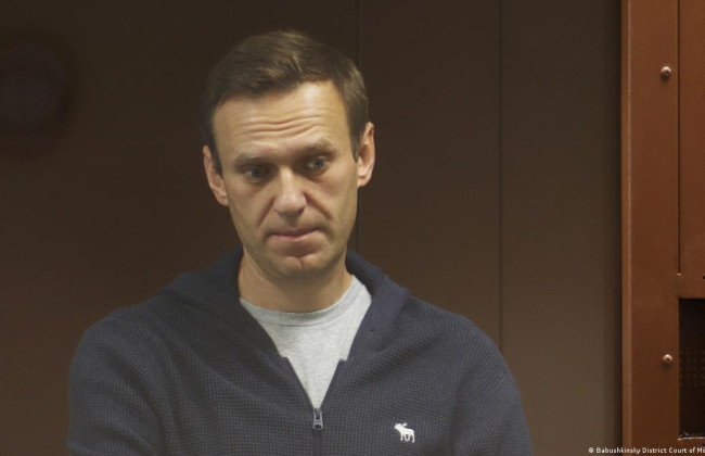 Британия ввела санкции против руководства колонии, где умер Навальный