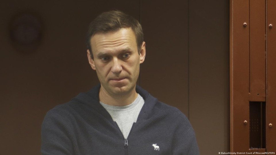 Британия ввела санкции против руководства колонии, где умер Навальный