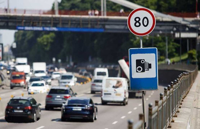 Превышение скорости будут фиксироваться по новым правилам, а водителей будут наказывать за то, что не меняют шины – проект изменений в КУоАП