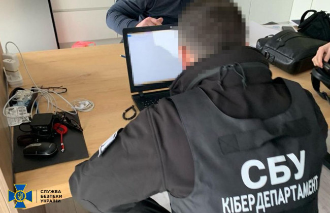 СБУ задержала дельцов, которые помогли фсб взять под контроль интернет-трафик в Донецке