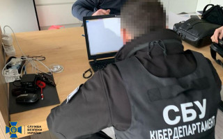 СБУ затримала ділків, які допомогли фсб взяти під контроль інтернет-трафік в Донецьку