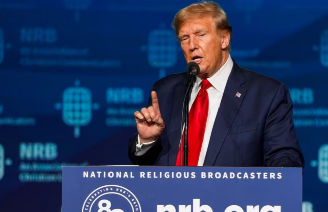 Суд в Нью-Йорке обязал Трампа заплатить $454 миллиона по делу о мошенничестве