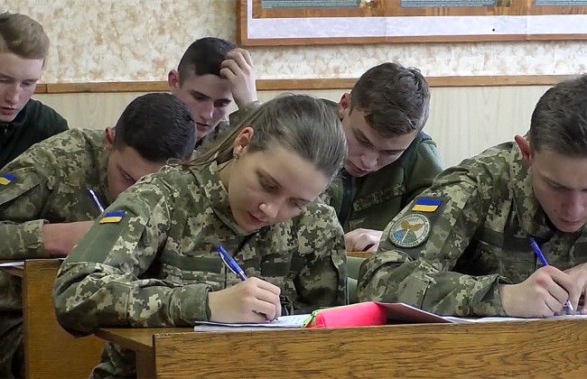 Курсантов в военных вузах Украины будут обучать специалисты из Соединенных Штатов