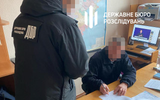 На Одещині правоохоронець майже рік катався на арештованому авто із штрафмайданчика