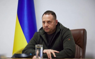 Андрій Єрмак допустив участь росії в саміті миру, але не одразу