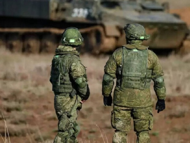Оккупанты расстреляли пленных украинских военных: видео