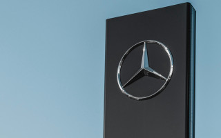 Mercedes-Benz змістив Tesla з першого місця у рейтингу вартості автомобільних брендів