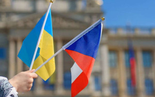 Українці в Чехії мають бути готовими жити за власний кошт