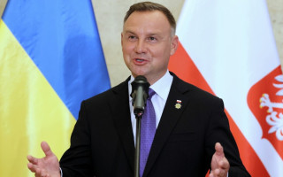 Дуда закликав збільшити поставки боєприпасів для України
