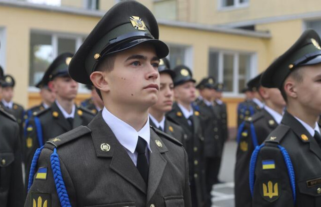 В Украине откроют лицеи военно-патриотического направления