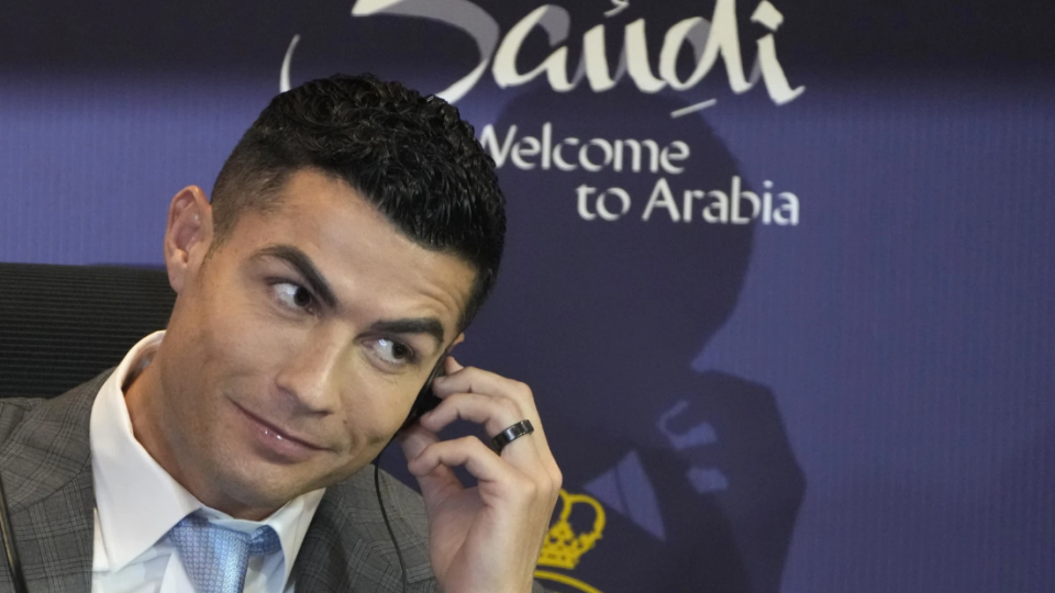 Криштиану Роналду дисквалифицировали на один матч из-за жеста в игре чемпионата Саудовской Аравии