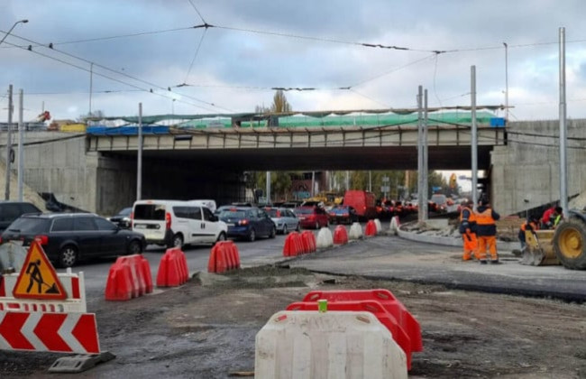 Полиция расследует махинации с завышением цен на ремонт Дегтяревского моста в Киеве