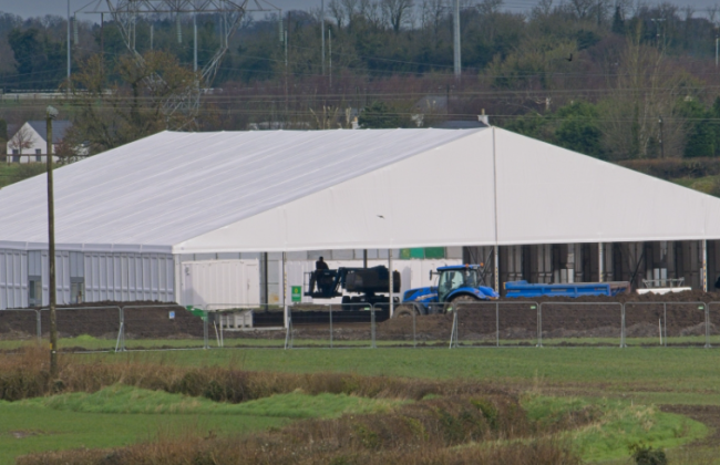 В Ирландии строят новый центр, где разместят тысячу беженцев из Украины